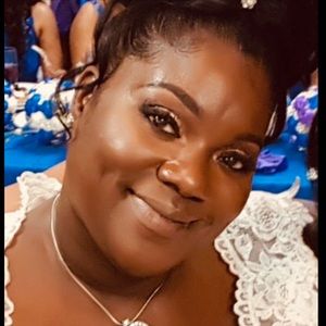 Meet your Posher, Nadia